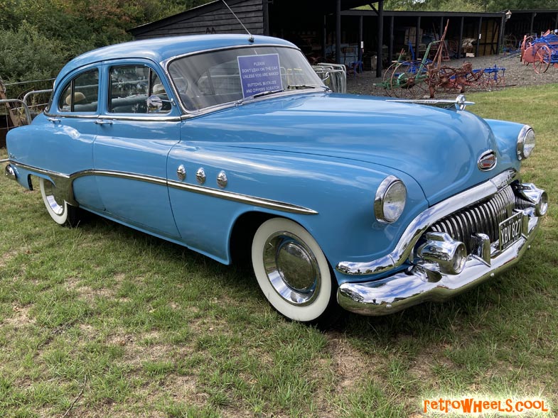 1951 Buick Super Deluxe