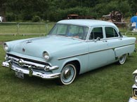 Ford Crestline 1954