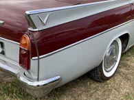 Rear fin and tail lamp detail