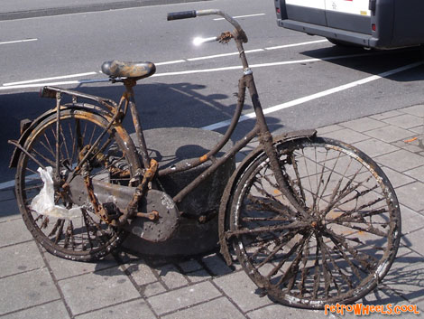 Rusty Amsterdam bicycle